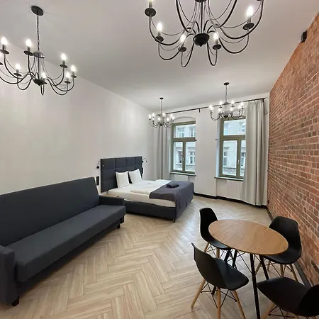 Lägenhetshotell Pod Blekitnymi Podkowami