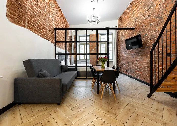 Pod Blekitnymi Podkowami Apart Otel 3*