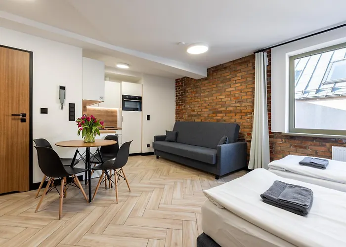 Apart Otel Pod Blekitnymi Podkowami 3*