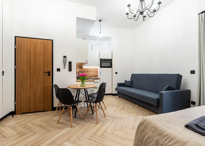 Apart Otel Pod Blekitnymi Podkowami