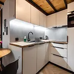 公寓式酒店 Pod Blekitnymi Podkowami 弗罗茨瓦夫