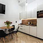 Pod Błękitnymi Podkowami Hotel apartamentowy