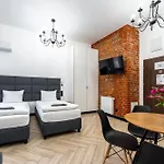 Hotel apartamentowy Pod Błękitnymi Podkowami 3*