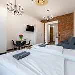 Hotel apartamentowy Pod Błękitnymi Podkowami