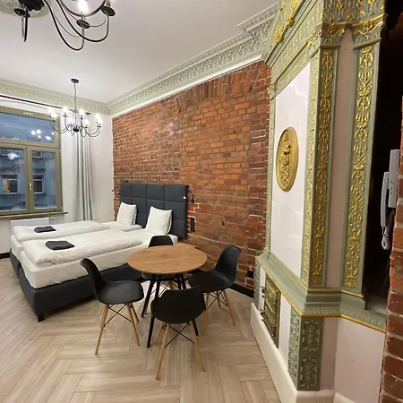 Pod Blekitnymi Podkowami Wroclaw