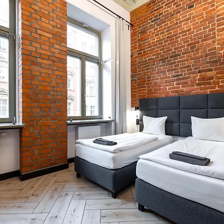 Aparthotel Pod Blekitnymi Podkowami 3*