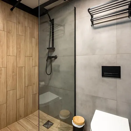 Pod Blekitnymi Podkowami Aparthotel Vratislav