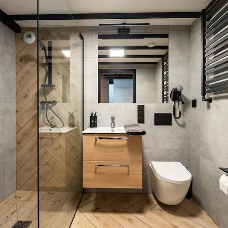 Aparthotel Pod Blekitnymi Podkowami Vratislav
