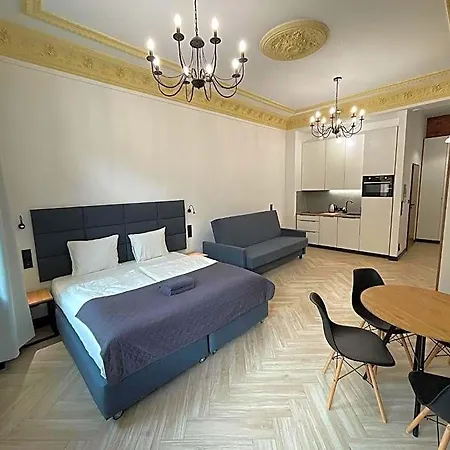Pod Blekitnymi Podkowami 3* Βρότσλαβ