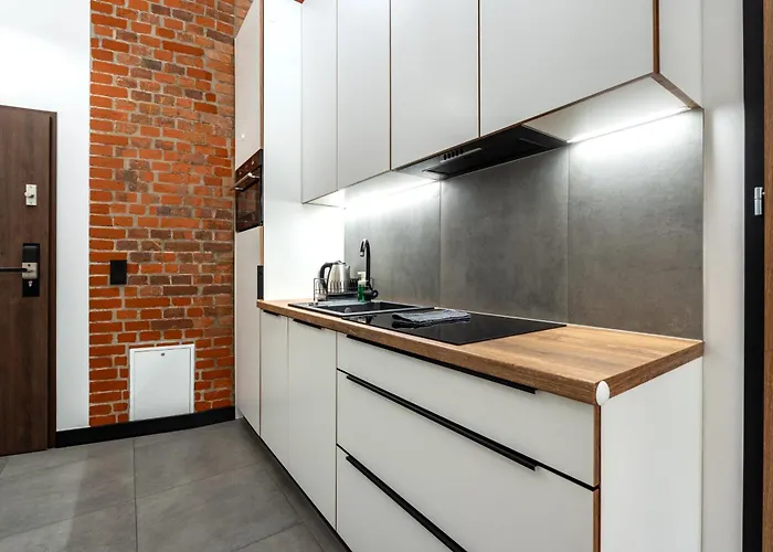 Pod Blekitnymi Podkowami Aparthotel 3*