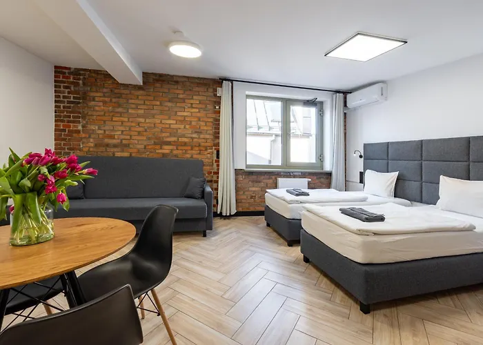 Aparthotel Pod Blekitnymi Podkowami 3*